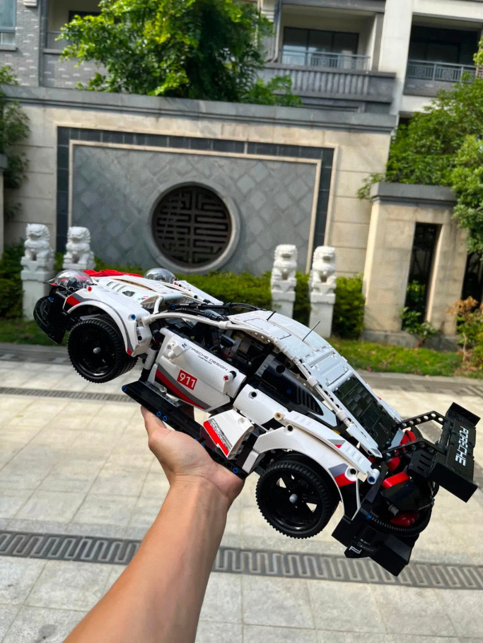 LEGO Porsche 911 RSR - Vendors